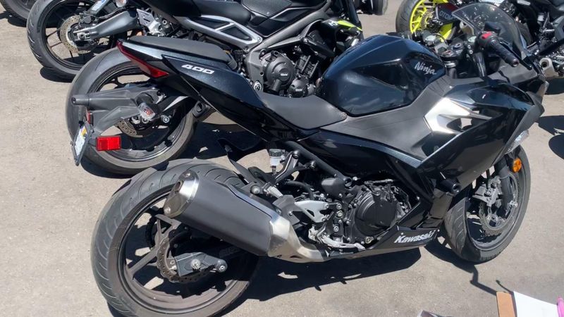 Used 2018 Kawasaki Ninja 400 Image 5