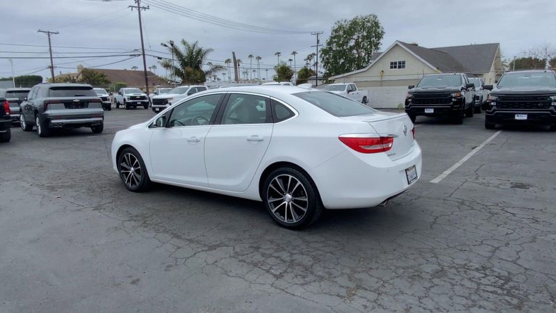 2017 Buick Verano Sport TouringImage 7