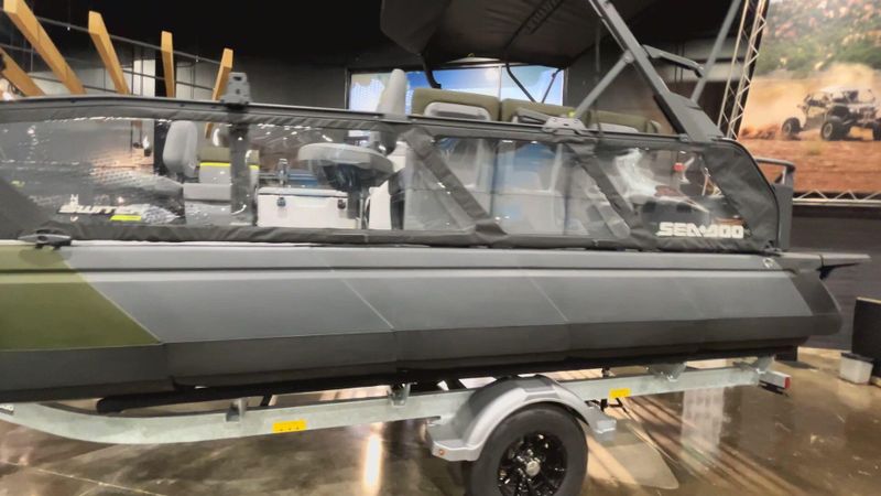 New 2025 Sea-Doo SWITCH FISH 21