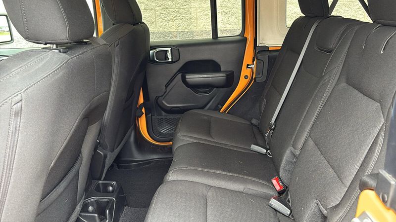 Used 2021 Jeep Wrangler Unlimited WillysImage 8