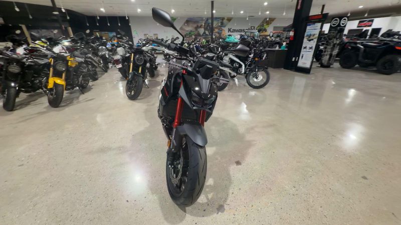 New 2026 Honda CB750 HORNET E-CLUTCH Image 5
