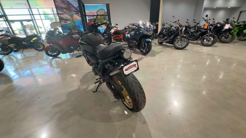 Used 2023 Yamaha XSR700 Image 8