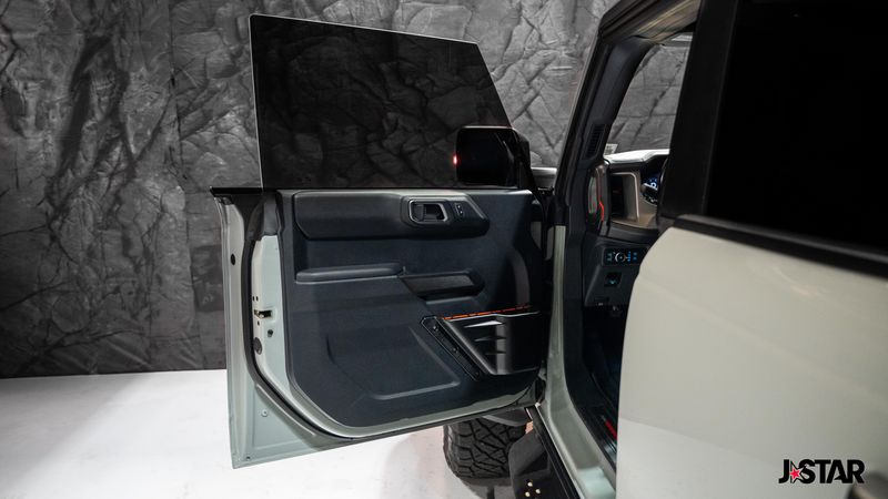 2023 Ford Bronco Raptor photo 4