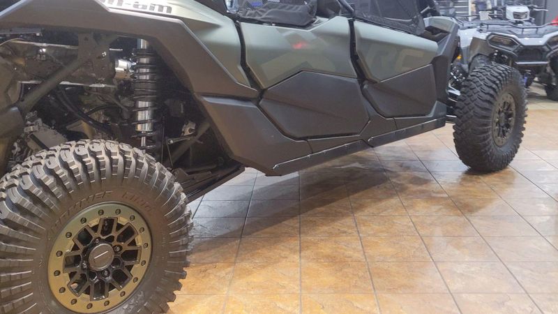 New 2027 Can-Am MAVERICK X3 MAX X RC TURBO RR Image 5