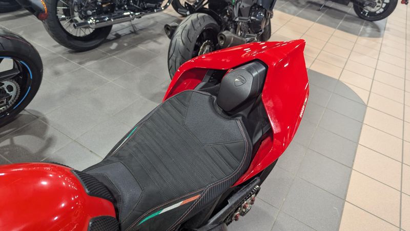 2019 DUCATI PANIGALE V4 S in a RED exterior color. Family PowerSports (877) 886-1997 familypowersports.com 