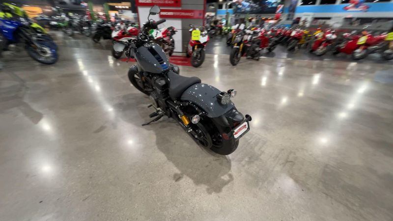 Used 2023 Yamaha BOLT R-SPEC Image 6