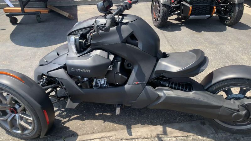 2023 Can-Am F1PC  in a BLACK/ CUSTOM exterior color. Del Amo Motorsports of Long Beach (562) 362-3160 delamomotorsports.com 