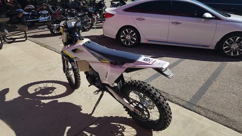 New 2025 Husqvarna FE 450 Image 2