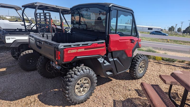 2025 Can-Am DEFENDER LIMITED 65 HD10 FIERY RED Image 4