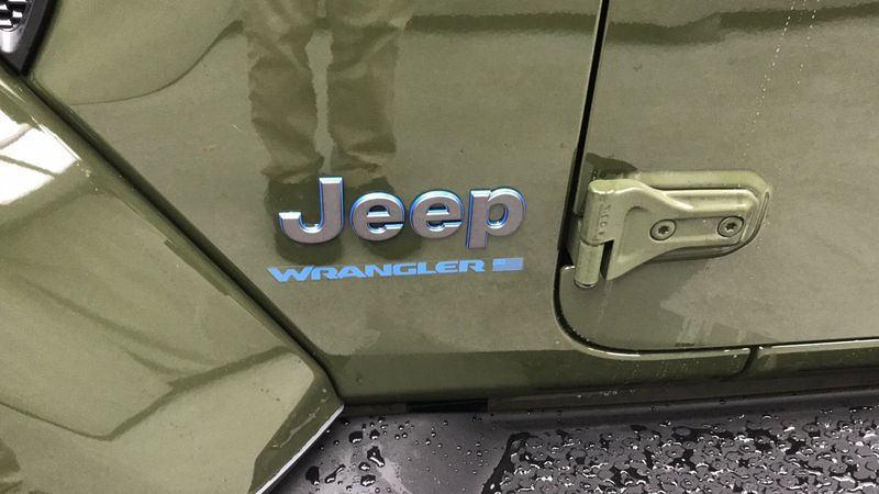 2024 Jeep Wrangler 4-door High Altitude 4xeImage 4
