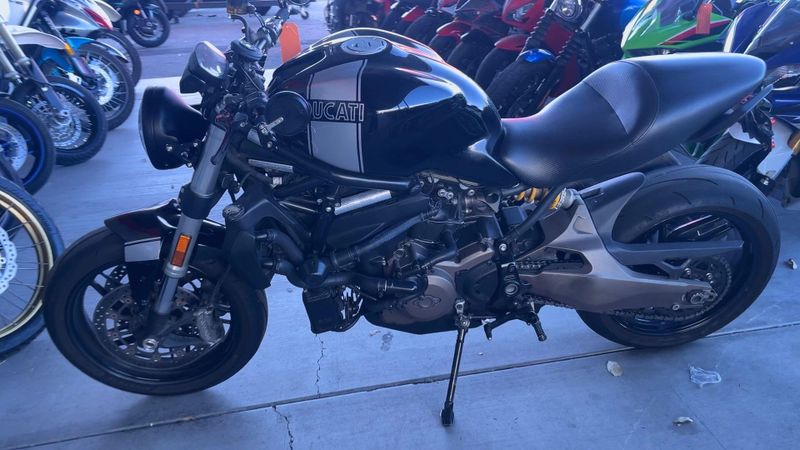 Used 2016 Ducati Monster 821 Dark Image 9