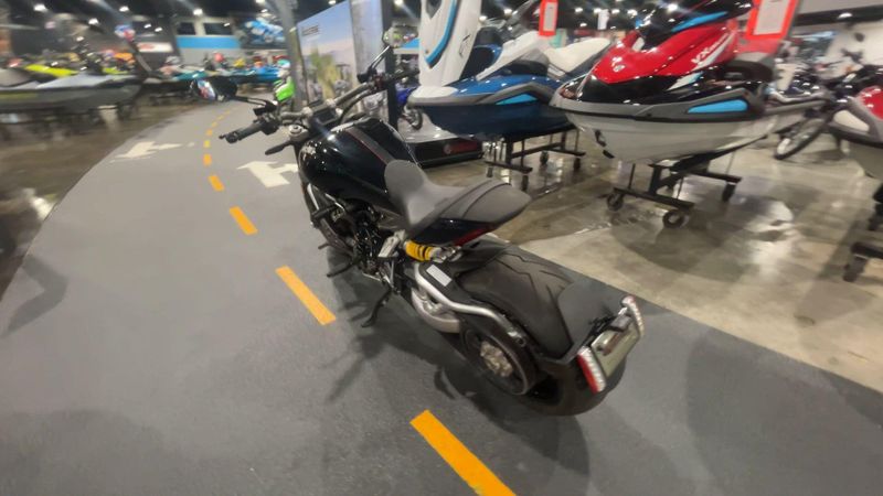 Used 2023 Ducati XDIAVEL S Image 6
