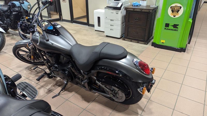 2024 Kawasaki VULCAN 900 CUSTOMImage 5