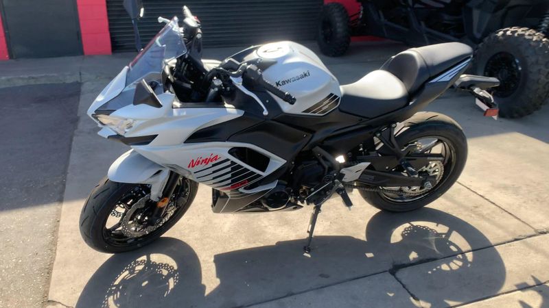 New 2026 Kawasaki NINJA 650 ABS Image 5