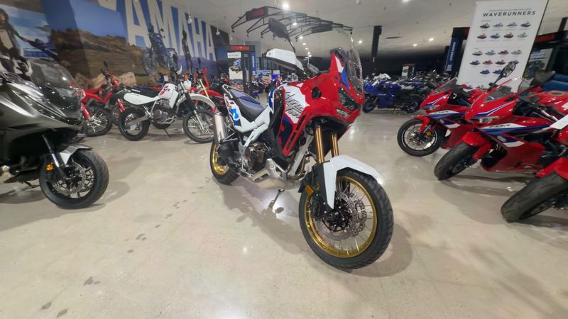 New 2026 Honda AFRICA TWIN ADV SP ES DCT Image 2