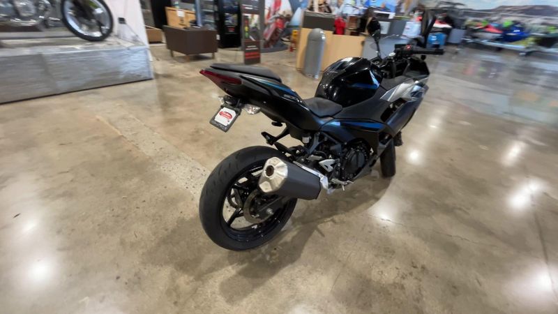 Used 2025 Kawasaki NINJA 500 Image 8