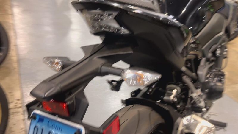 Used 2022 Kawasaki Z900 ABS Image 4