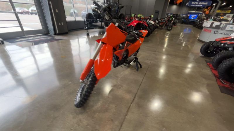 New 2027 KTM 450 SX-F Image 4