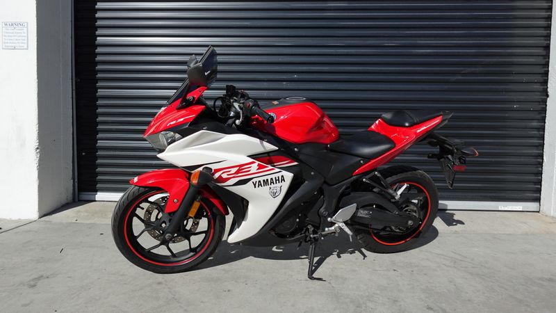 Used 2015 Yamaha YZF R3 