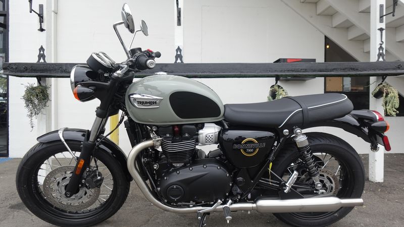 New 2026 Triumph Bonneville T100 