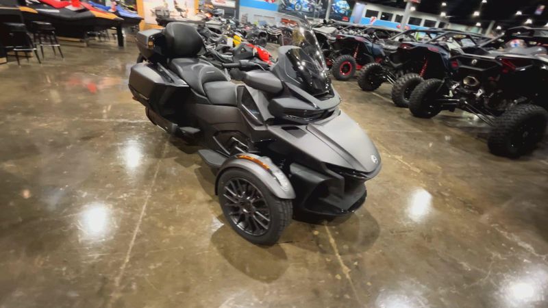 New 2026 Can-Am SPYDER RT LIMITED (SE6) Image 2