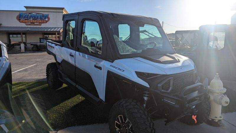 2025 POLARIS RANGER CREW XD 1500 NORTHSTAR EDITION ULTIMATE GHOST WHITE METALLIC SMOKE in a GHOST WHITE METALLIC SMOKE exterior color. Family PowerSports (877) 886-1997 familypowersports.com 