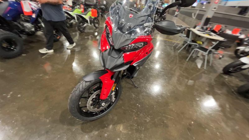New 2026 Ducati MULTISTRADA V4 Image 3