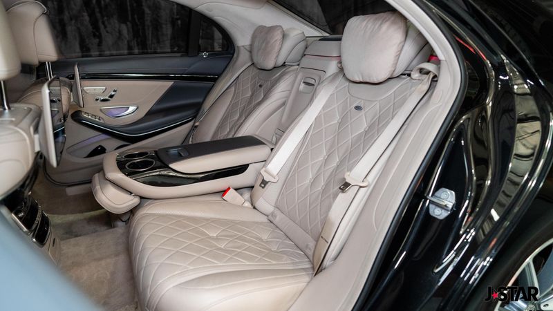 2019 Mercedes Benz S 560 photo 13