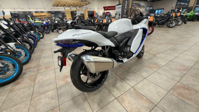 New 2026 Suzuki Hayabusa Image 9