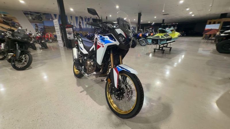 New 2026 Honda AFRICA TWIN DCT Image 6