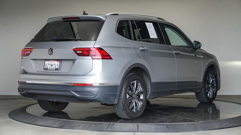 Used 2022 Volkswagen Tiguan 2.0T SEImage 4