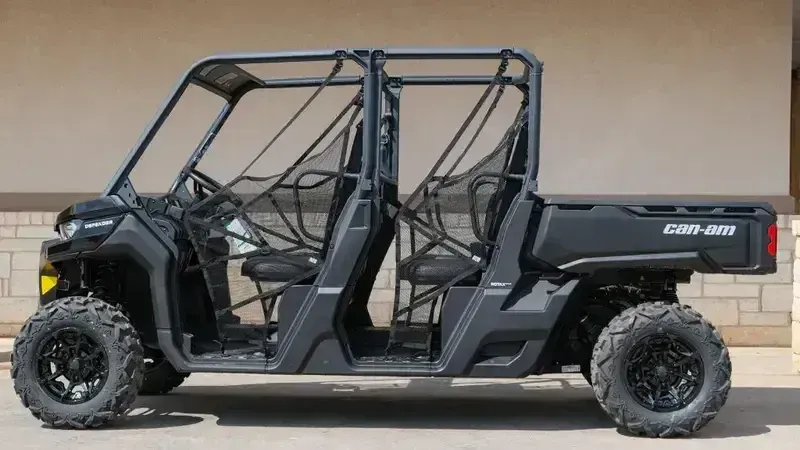 2025 Can-Am DEFENDER MAX DPS HD9 STEALTH BLACK Image 4