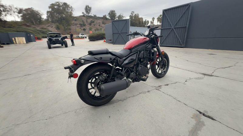 New 2026 Kawasaki ELIMINATOR SE ABS Image 8