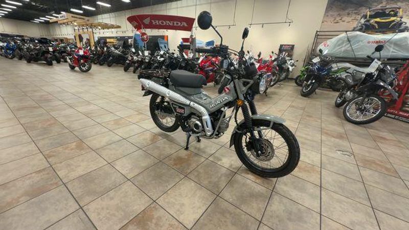 New 2025 Honda TRAIL 125 Image 2