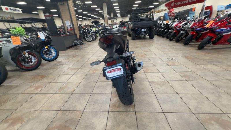 Used 2024 Yamaha MT-03 Image 8