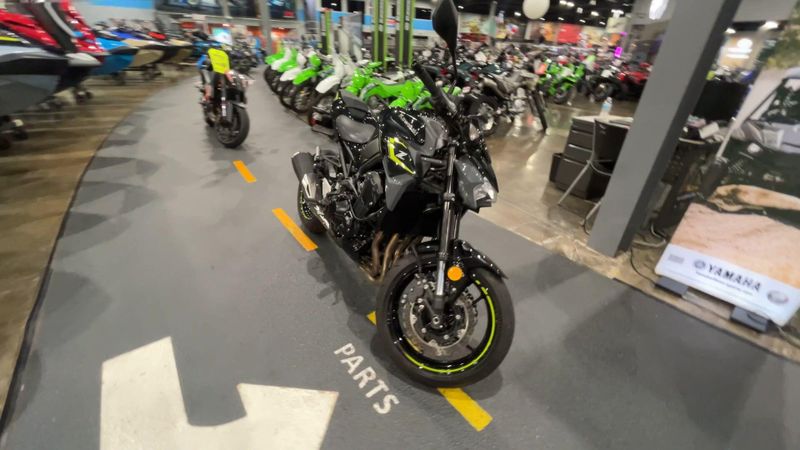 Used 2024 Kawasaki Z900 ABS Image 2