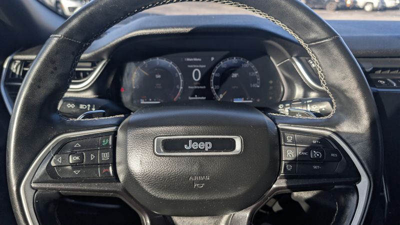 Used 2021 Jeep Grand Cherokee L AltitudeImage 19