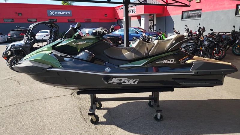 New 2025 Kawasaki JET SKI ULTRA 160LX Image 6