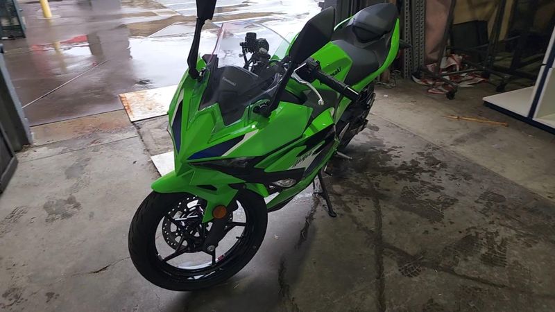 New 2026 Kawasaki NINJA 500 Image 8