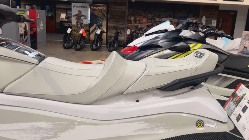 New 2025 Yamaha VX CRUISER HO Image 2