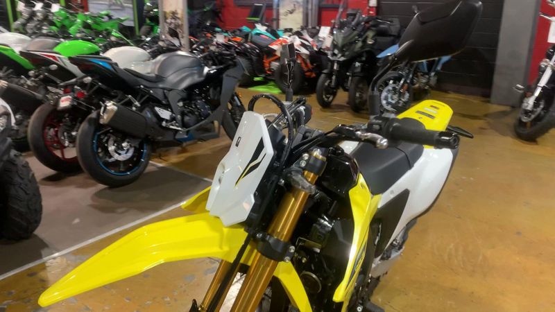 New 2025 Suzuki DR-Z4S Image 4