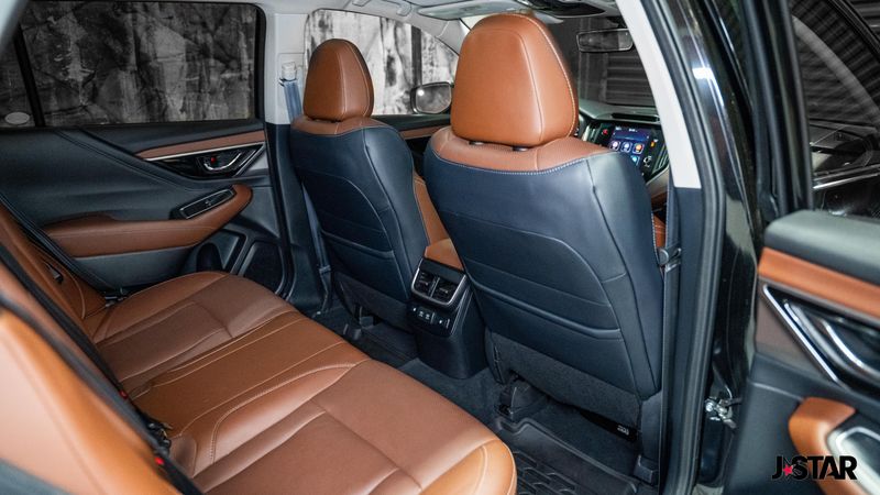 2022 Subaru Outback Touring photo 11
