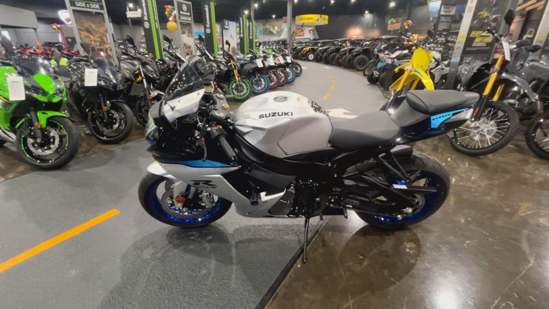 New 2026 Suzuki GSX-R600 Image 5