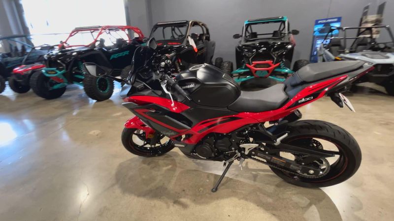 2024 Kawasaki NINJA 500 KRT SE ABS Image 6