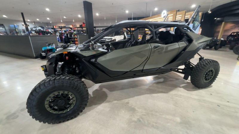 New 2026 Can-Am MAVERICK R MAX X RC WITH SMART-SHOX 999T DCT Image 2