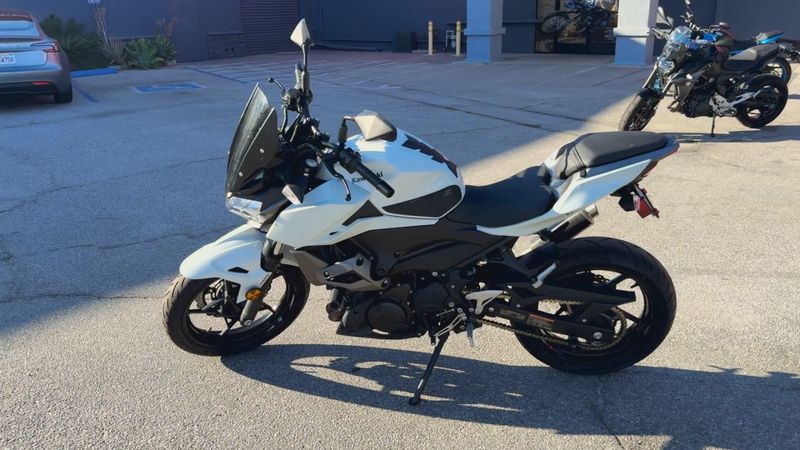 Used 2023 Kawasaki Z400 ABS Image 5