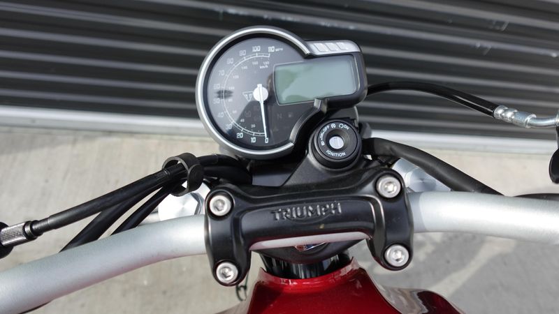 New 2025 Triumph Speed 400 Base 