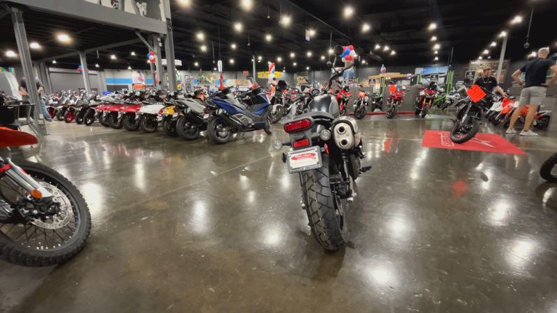 New 2025 Honda SCL500 Image 7