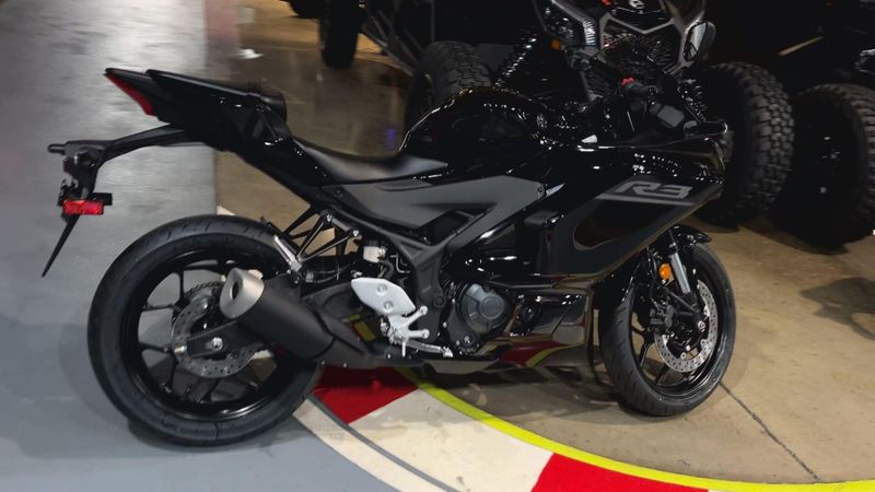 New 2026 Yamaha YZF-R3 ABS Image 5