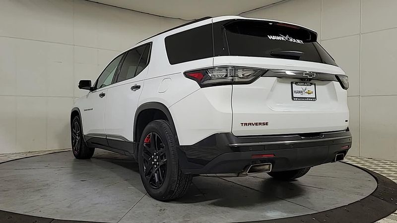 2020 Chevrolet Traverse Premier photo 3